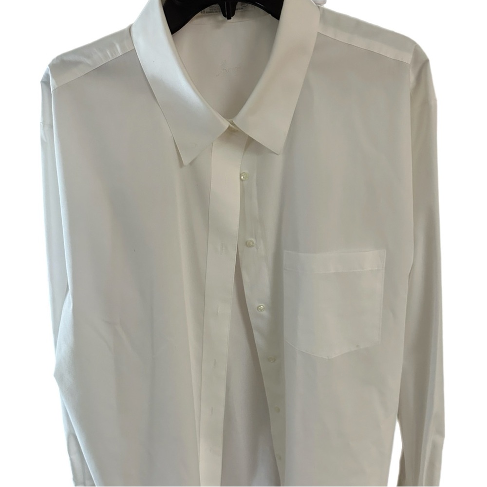Foxcroft Women's White Button Down Shirt